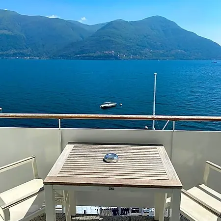 Yachtsport Maggiore فندق 5*