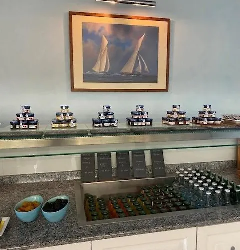 Yachtsport Maggiore Ξενοδοχείο